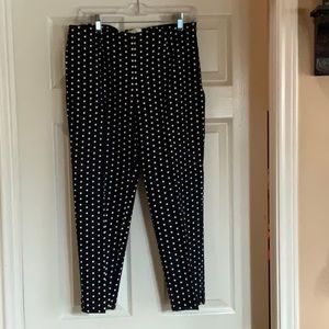 Cute black polka doted crops